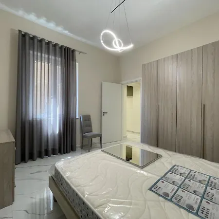 Parla Luxury *